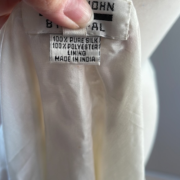 MARK & JOHN | VNTG SEQUIN TOP - Picture 12 of 13